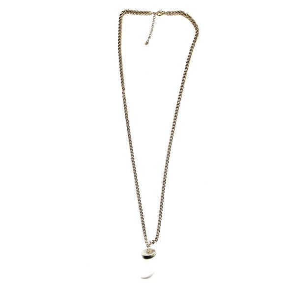 Tiger Tooth Pendant Shape Necklace with Cuban Link Gold Color Necklace - Picture 2 of 3